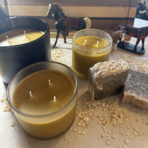 Honey Oat milk and vanilla candle