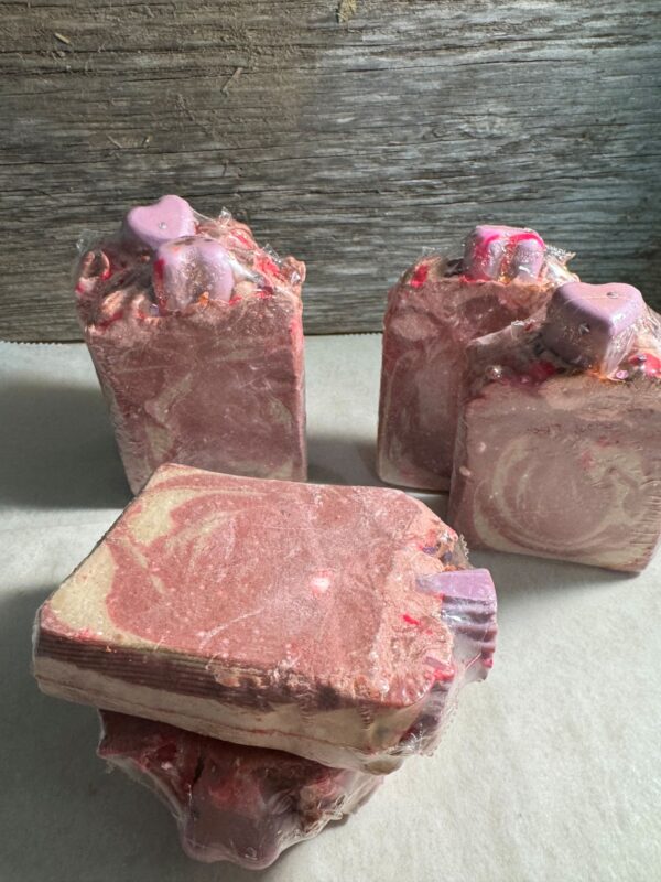 Cowgirl Berry Goat’s Milk Soap Bar