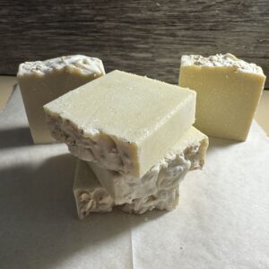 Oats and  Goats milk soap Bar
